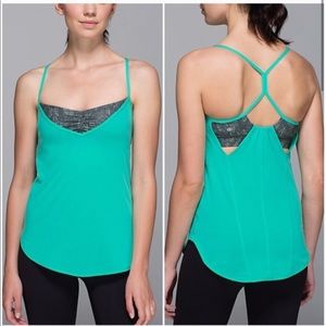 Lululemon roll out tank